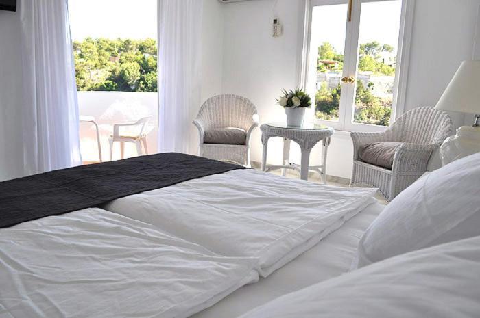 Hotel Village Cala Vadella  Phòng bức ảnh
