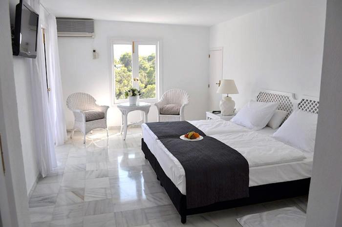Hotel Village Cala Vadella  Phòng bức ảnh